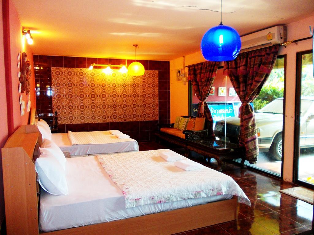Suksomjai Hotel Rayong Exterior photo